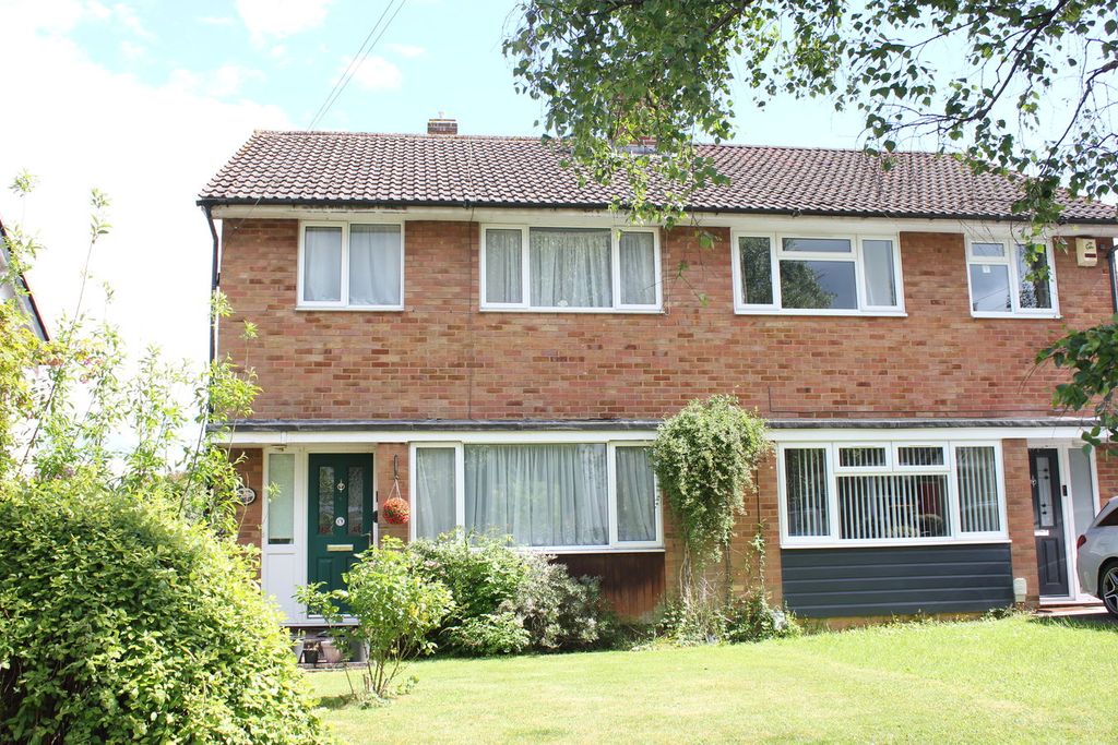 Property photo 1 of 3