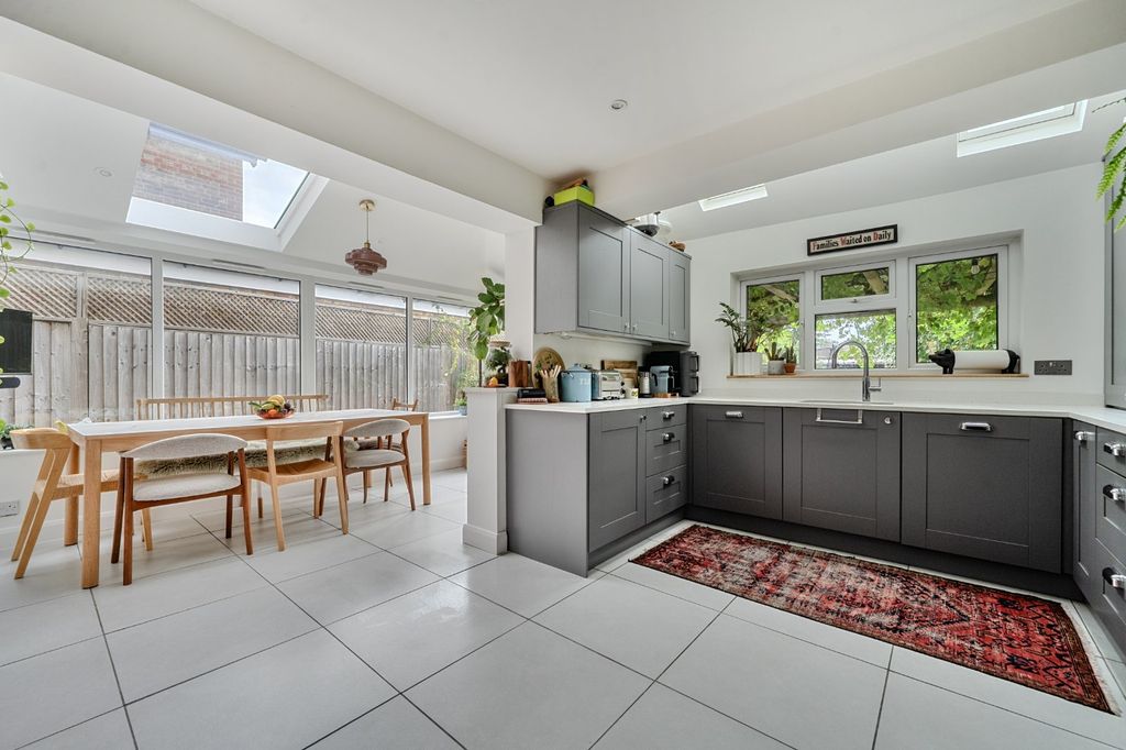 Property photo 2 of 15 Kitchen