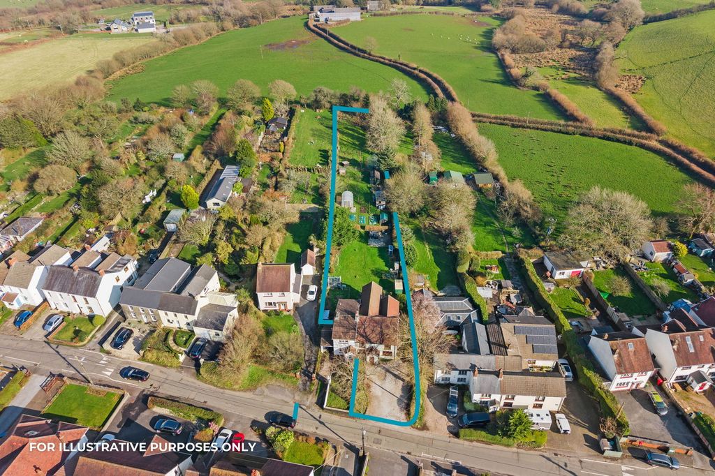 Property photo 3 of 34