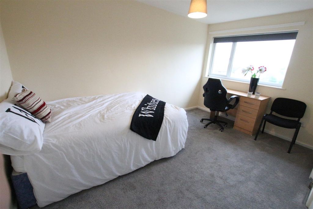 Property photo 3 of 7 Img_8651.Jpg