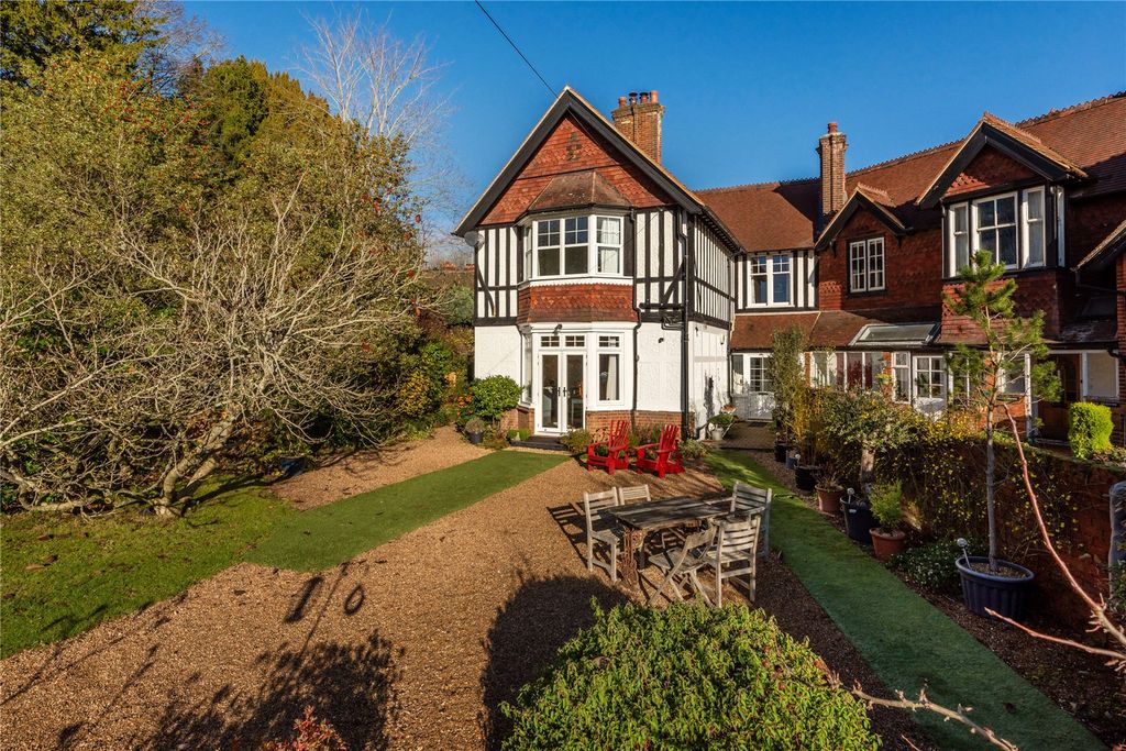 Property photo 1 of 19 Picture No. 23