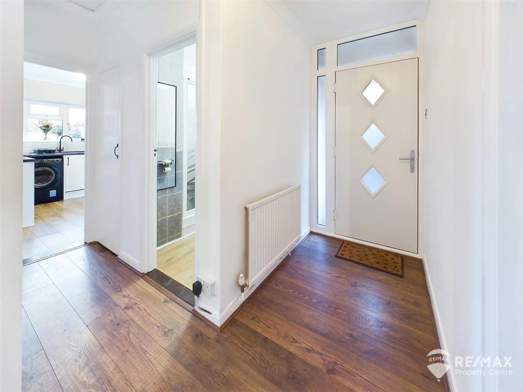 Property photo 2 of 17 Cam02842G0-Pr0138-Still001.Jpg