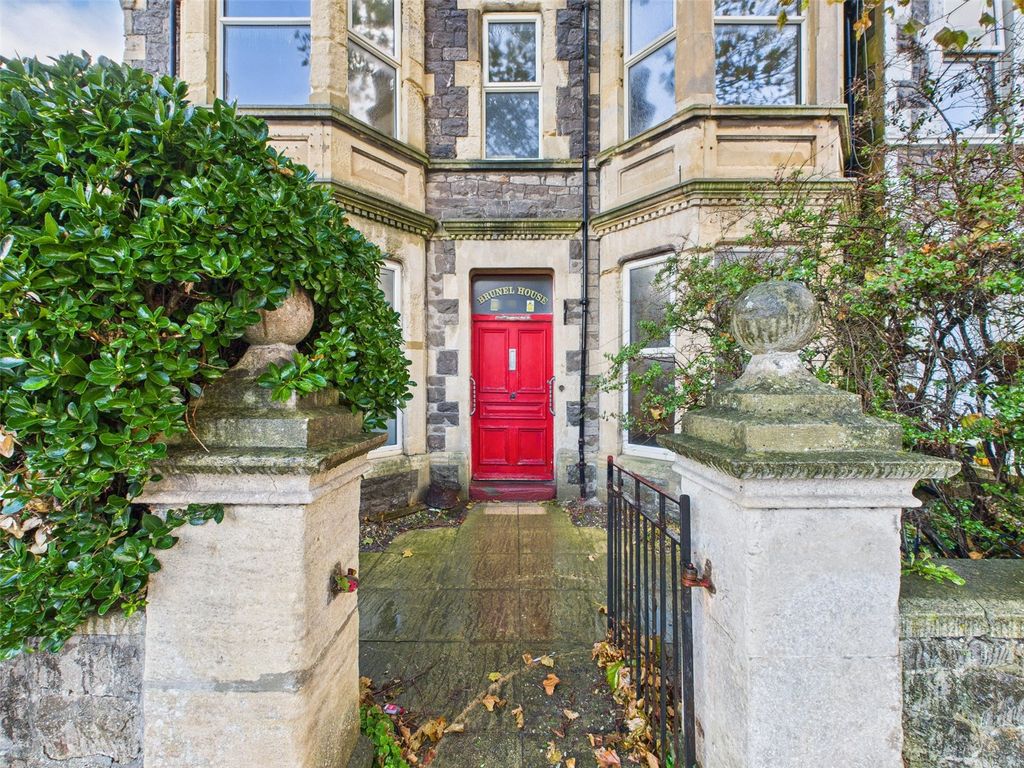 Property photo 1 of 9 Picture No. 15