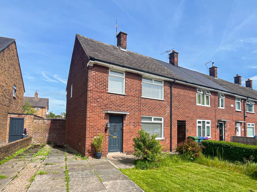 Property photo 1 of 11
