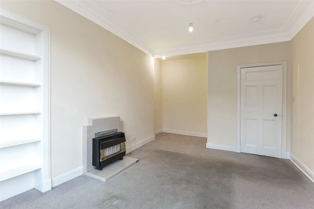 Property photo 3 of 17 Picture No. 08