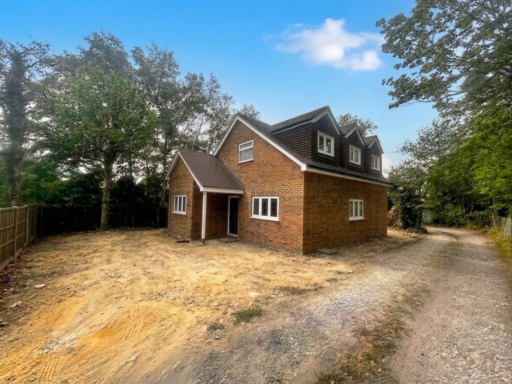 Property photo 1 of 6