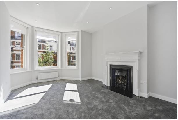 Property photo 1 of 8 Living Room.Png