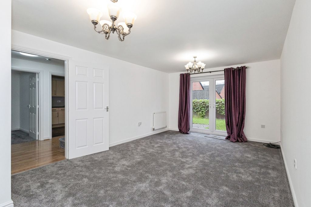 Property photo 3 of 23 Pbox-Img.Jpg