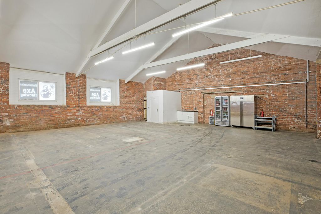 Property photo 2 of 5 Img_5460.Jpg