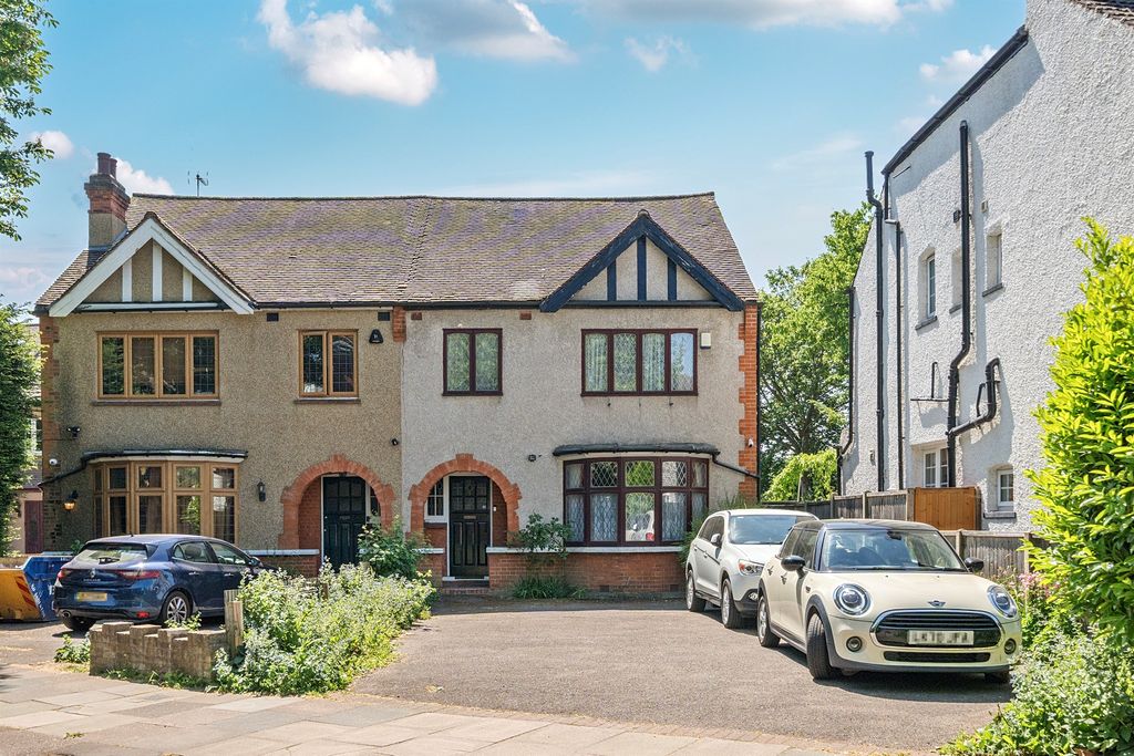 Property photo 1 of 15