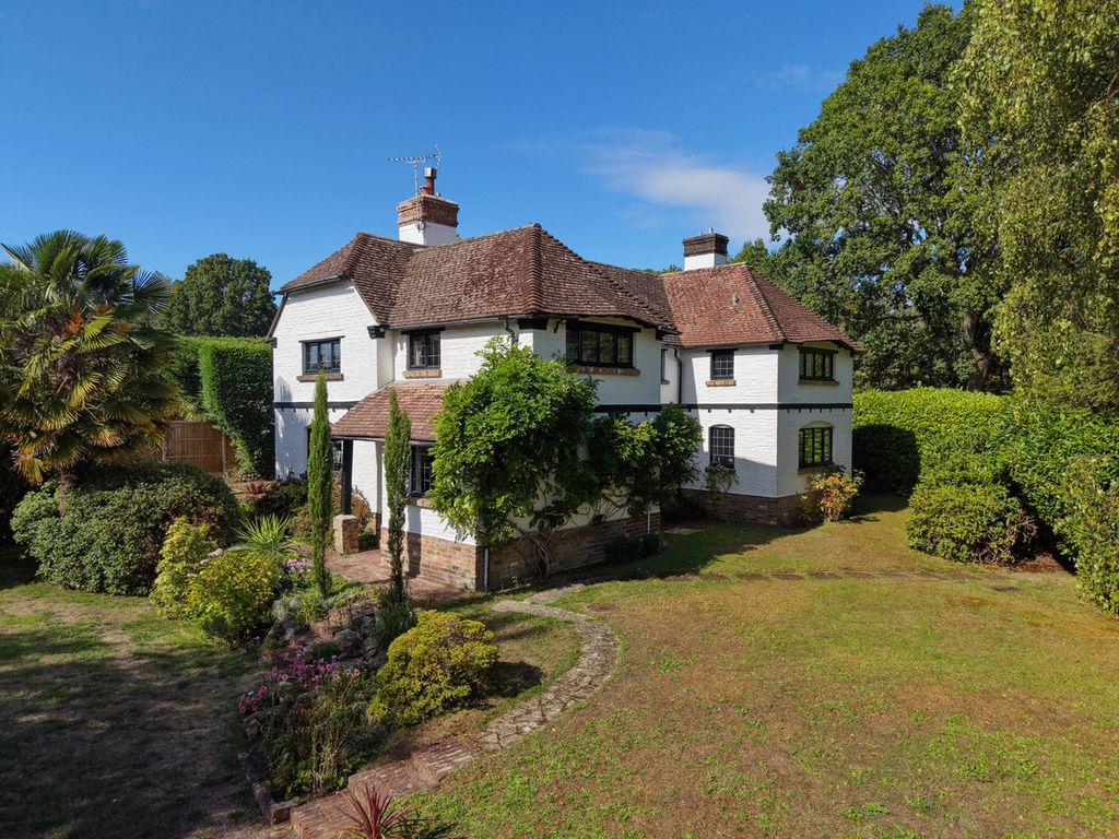 Property photo 1 of 19