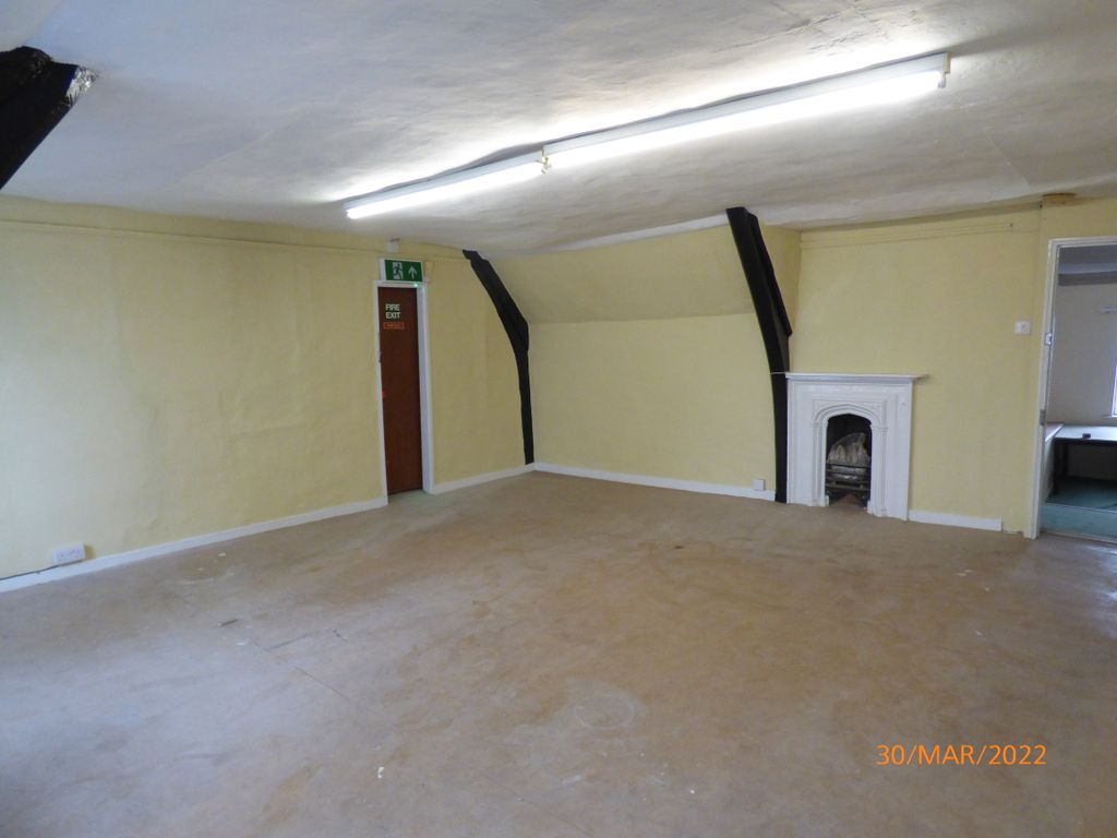 Property photo 2 of 3
