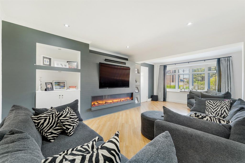 Additional image 12 of 4 bed detached house for saleStapleton Road, Formby, Liverpool L37