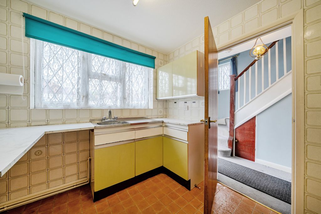 Property photo 2 of 21 1468424-16-6A1ee7...