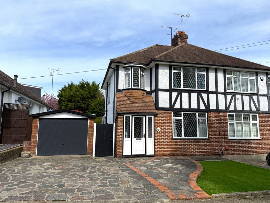 Property photo 1 of 22 Photo 6