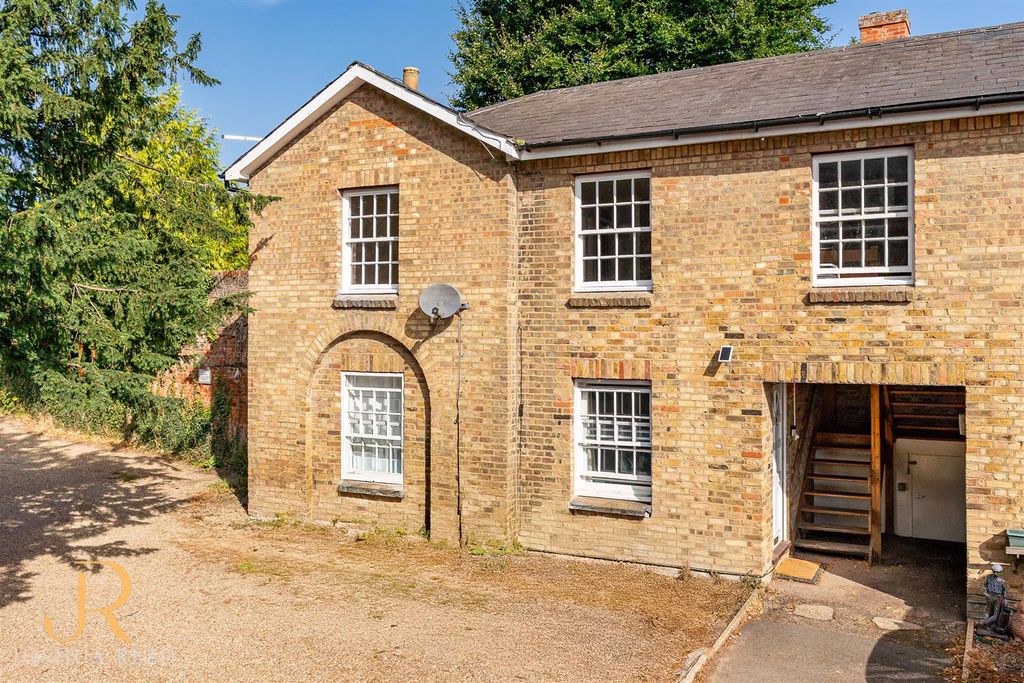 Property photo 1 of 11 External-2.Jpg