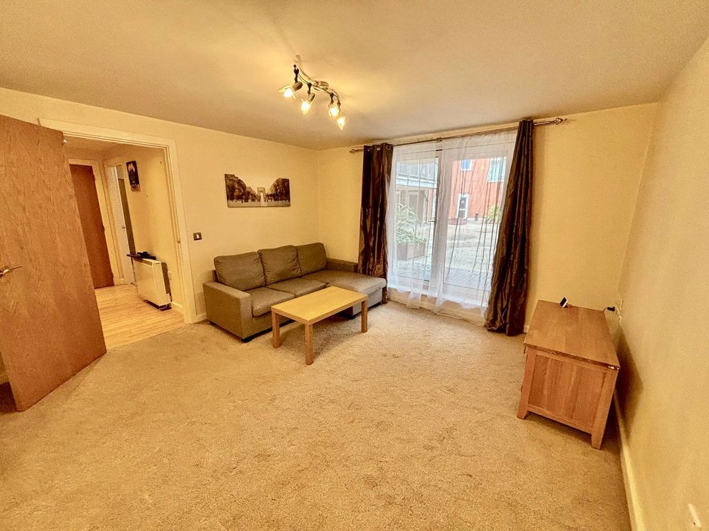 Property photo 2 of 10 Picture No. 06