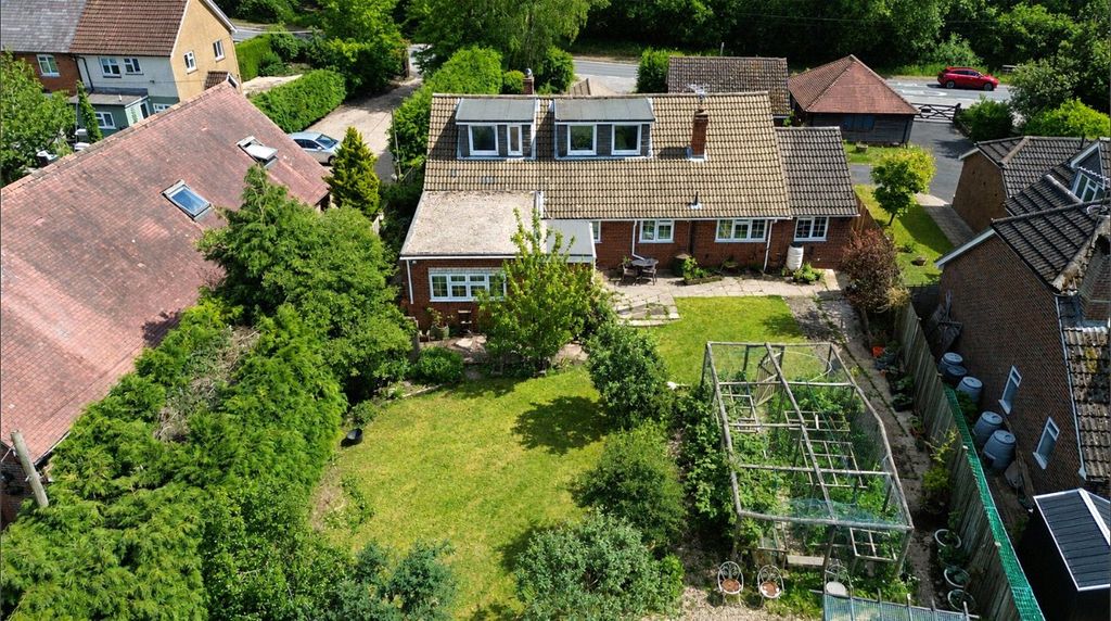 Property photo 2 of 23 Picture No. 38