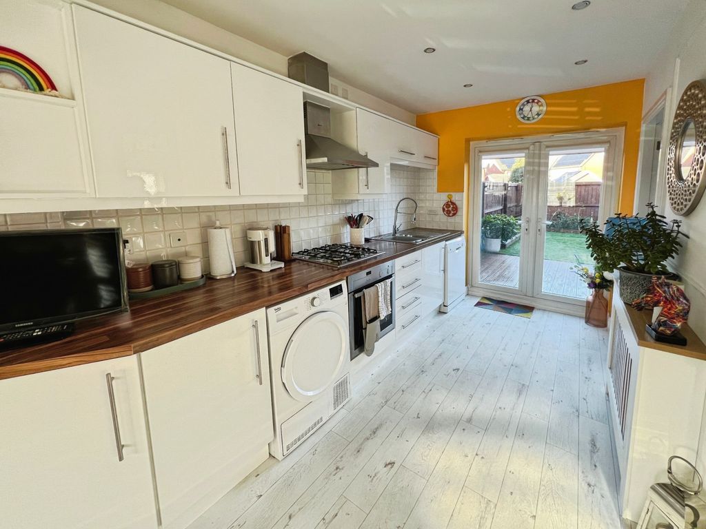 Property photo 2 of 17 Img_4515