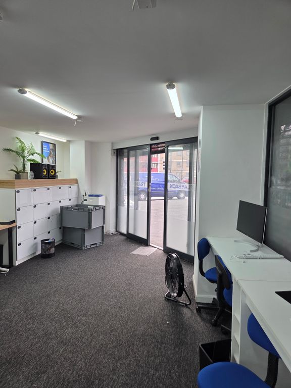 Property photo 3 of 9