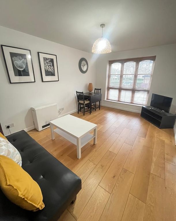 Property photo 2 of 5 Photo 2