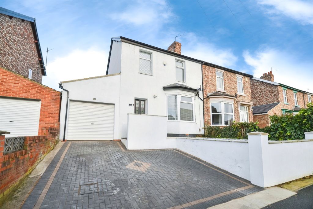 Property photo 1 of 20