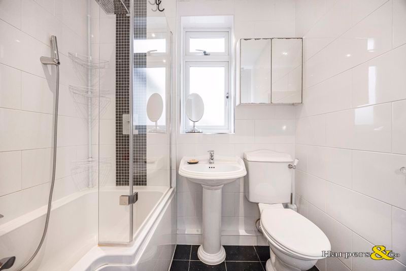 Additional image 18 of 6 bed property for saleMayplace Road East, Bexleyheath DA7