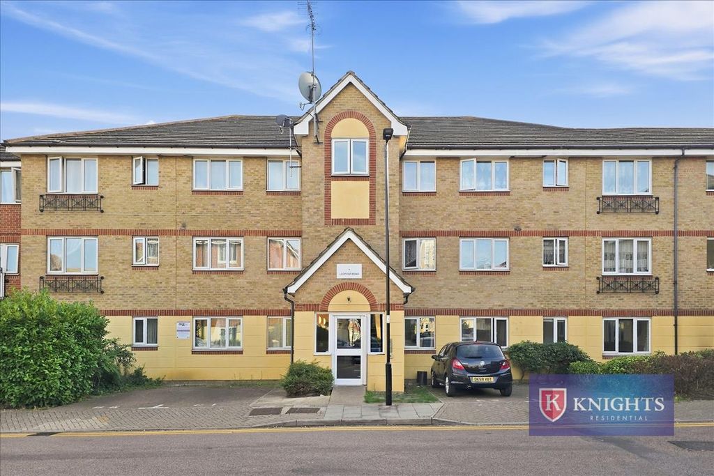 Property photo 1 of 10