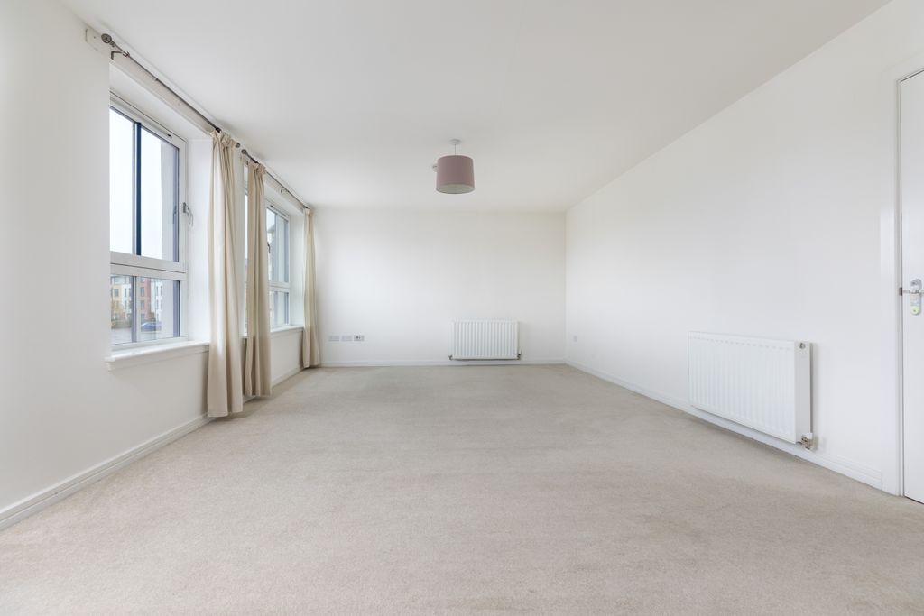 Property photo 3 of 19 6 Richmond Park Terrace_005