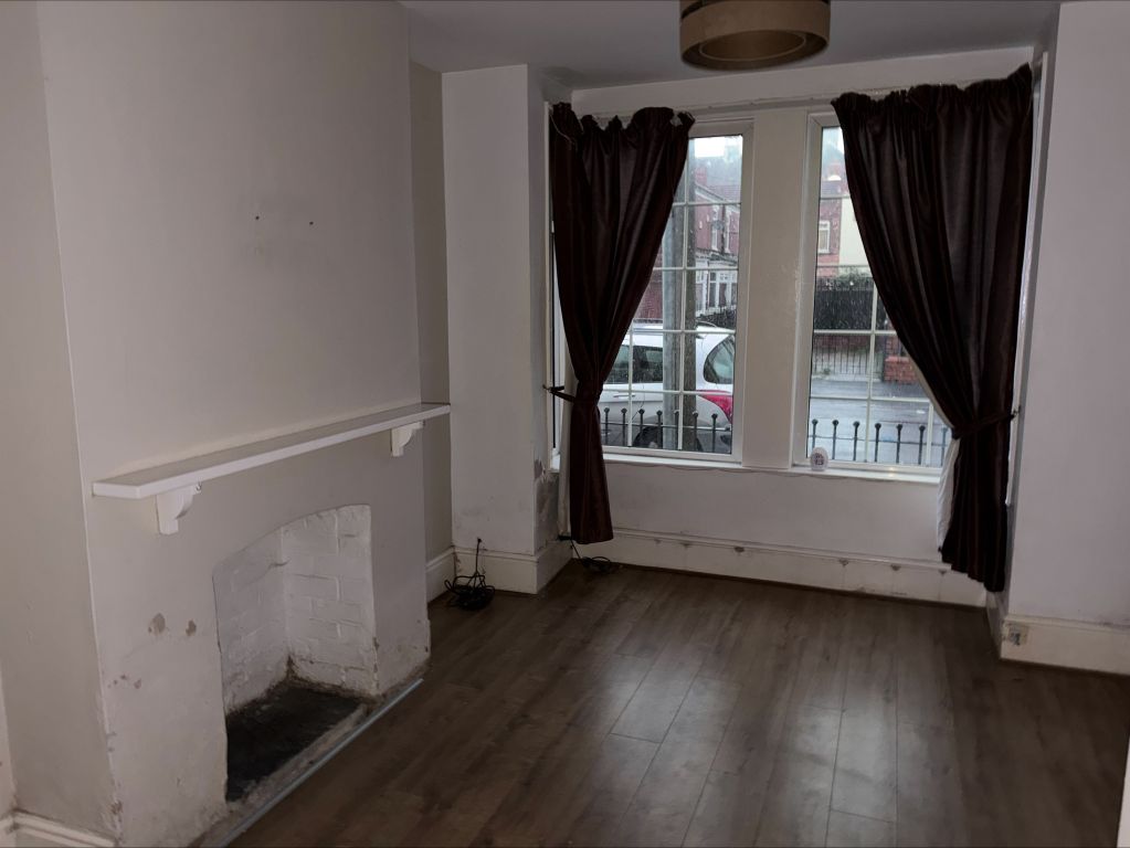 Property photo 2 of 7