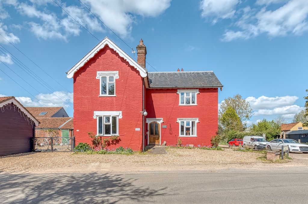 Property photo 1 of 26