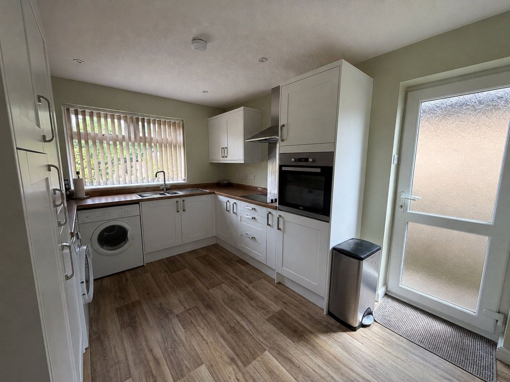 Property photo 3 of 16 Picture No. 29
