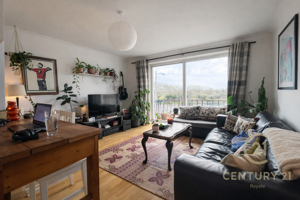 Property photo 2 of 12