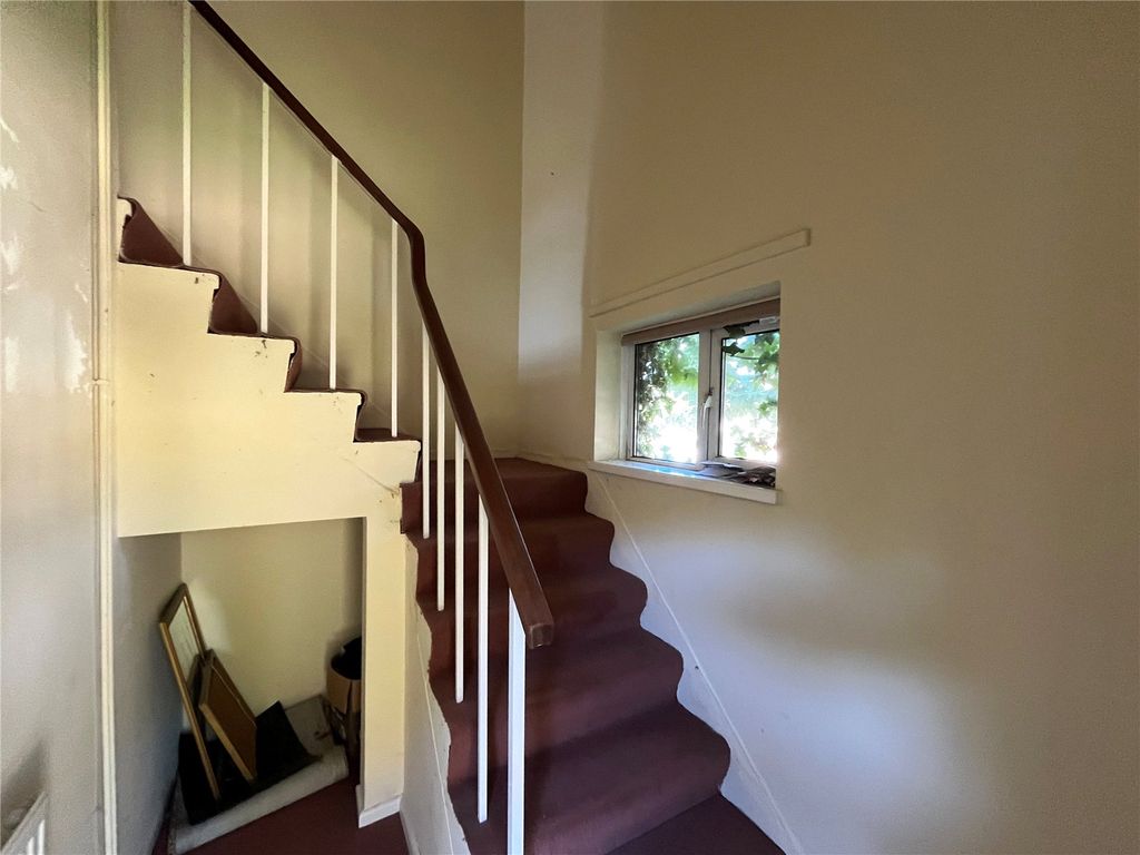 Property photo 2 of 7 Picture No. 16