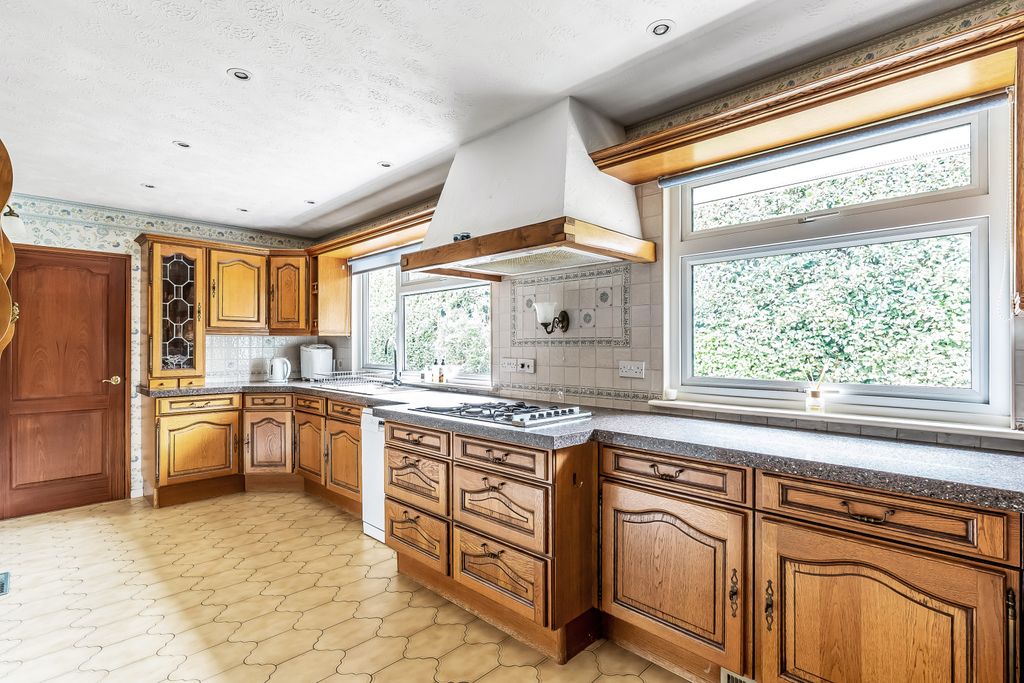 Additional image 10 of 5 bed detached house for saleQuarry Road, Oxted, Surrey RH8