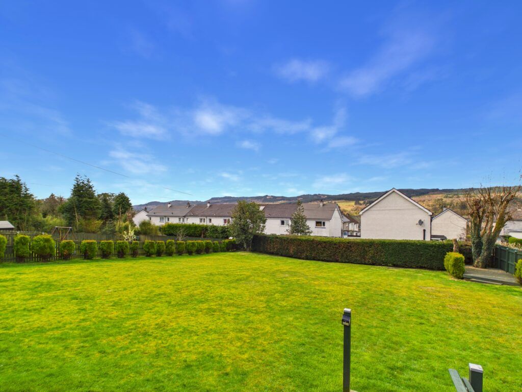 Property photo 2 of 55