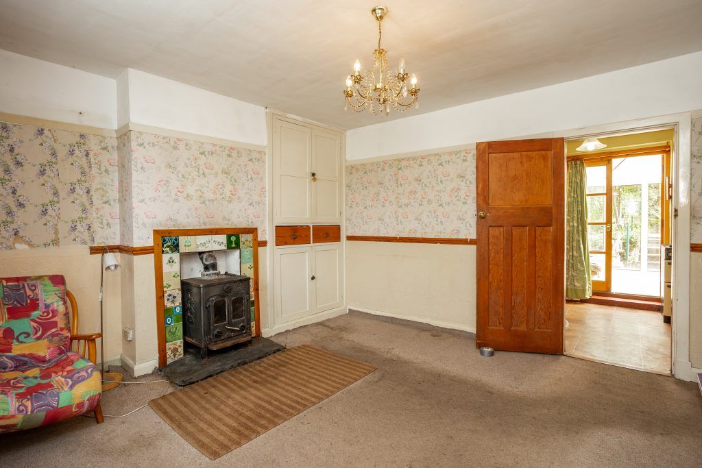 Property photo 3 of 28