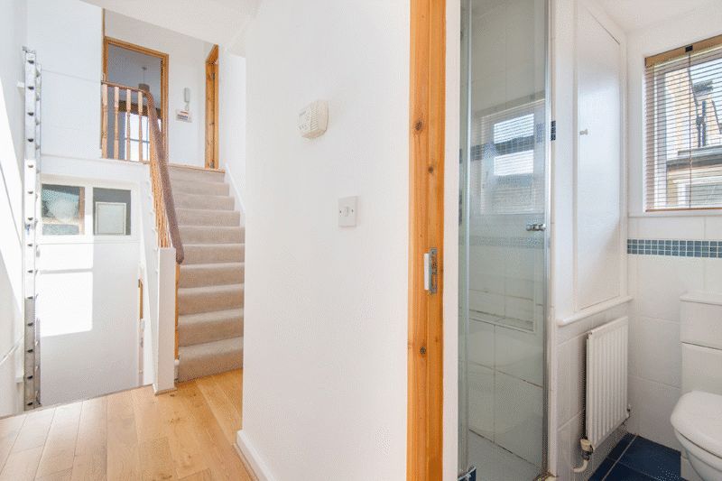 Property photo 2 of 11 Photo 8