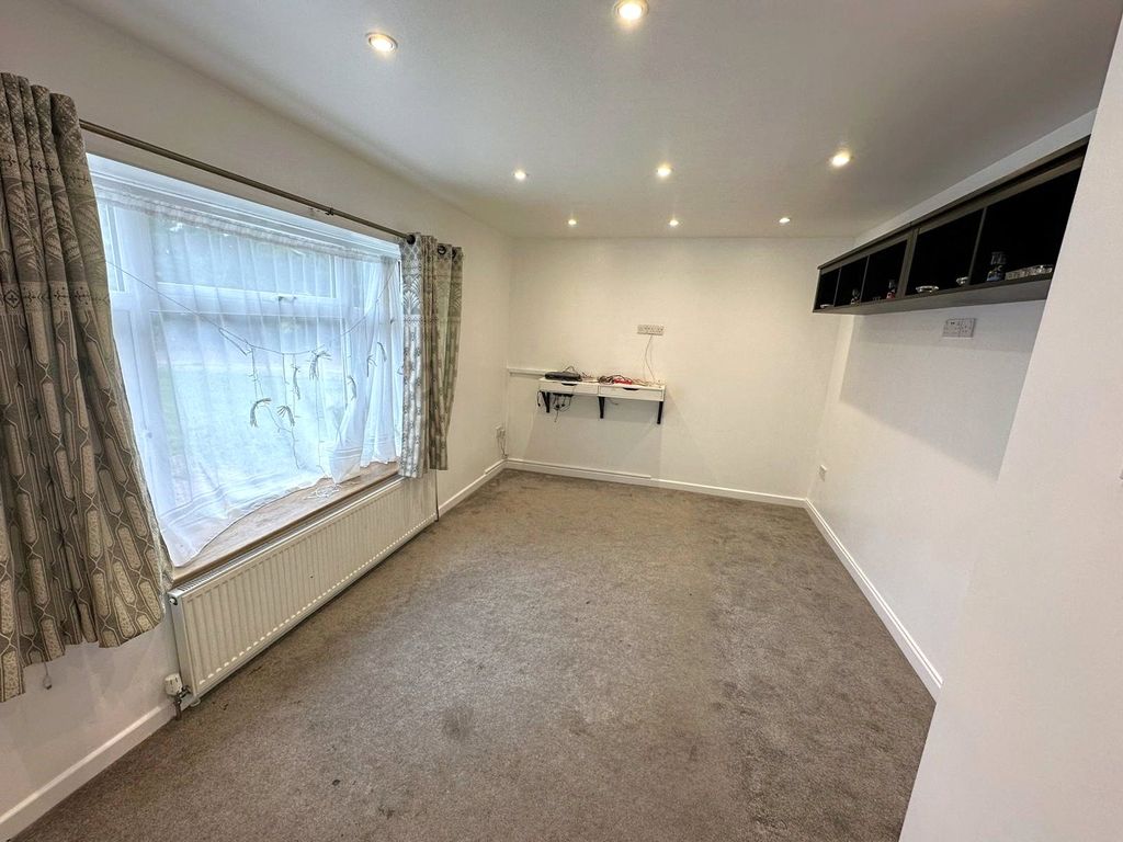 Property photo 2 of 17 Reception Room