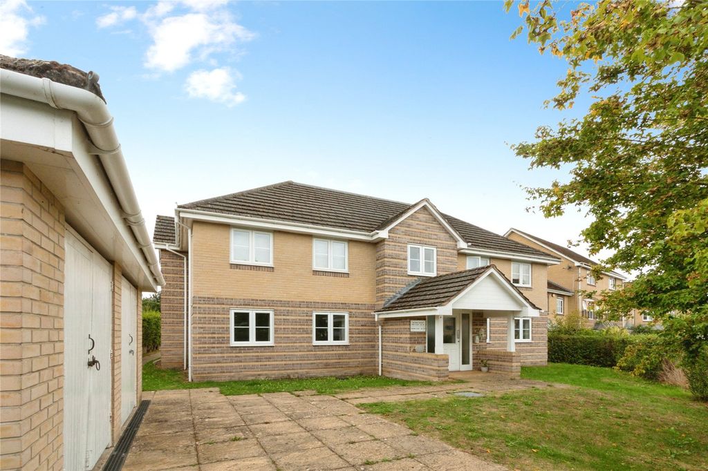 Property photo 1 of 17 Picture No. 03