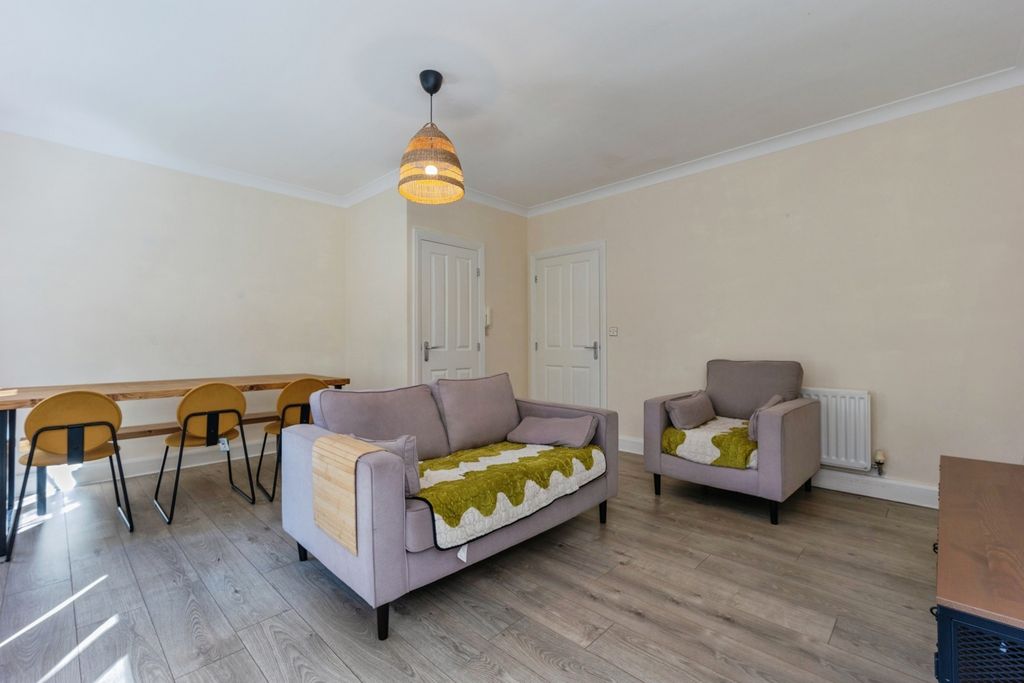 Property photo 2 of 23 Pbox-Img.Jpg