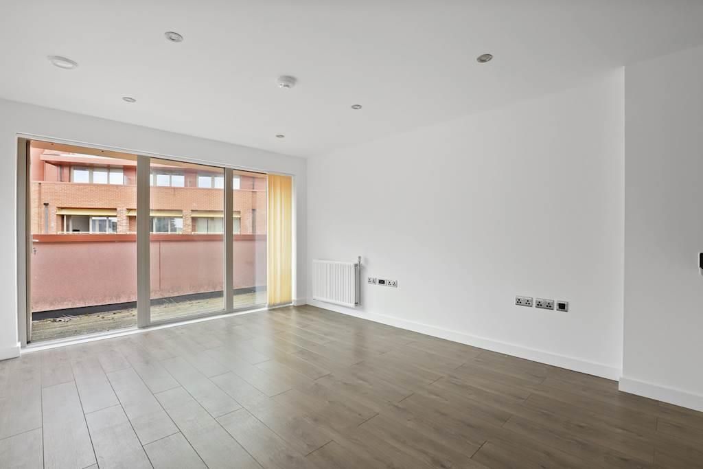 Property photo 2 of 11 12-F51Ejhiml - Flat 23 Portway House - 36 (1)-Smal