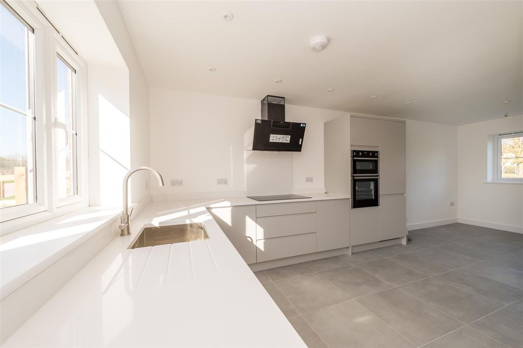 Property photo 3 of 13 Plot7_21.Jpg