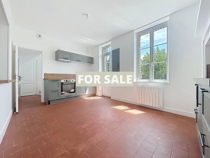 Property photo 2 of 18