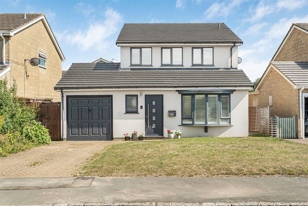 Property photo 1 of 16 8_86807.Jpg