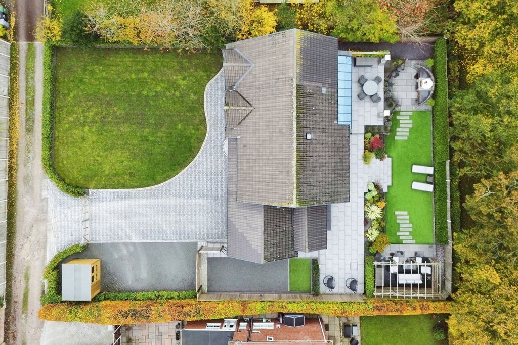 Property photo 2 of 42 Drone