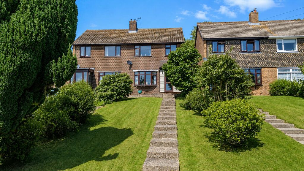 Property photo 1 of 22 8Acc38d7-4Aa8-4cc1-8cd6-5Bd71Cbad107.Png