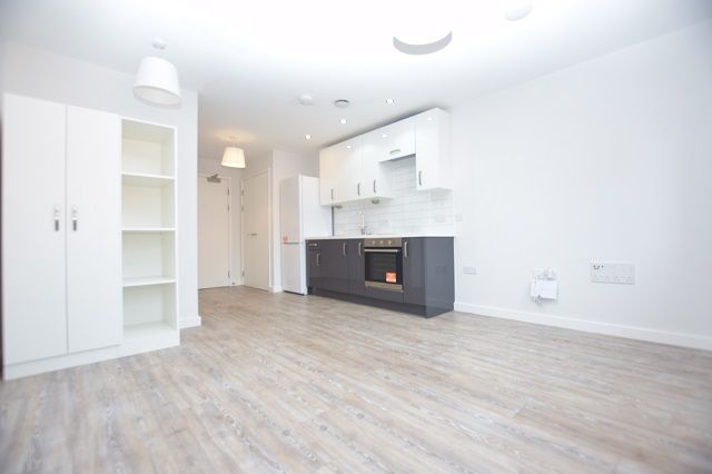 Property photo 3 of 6