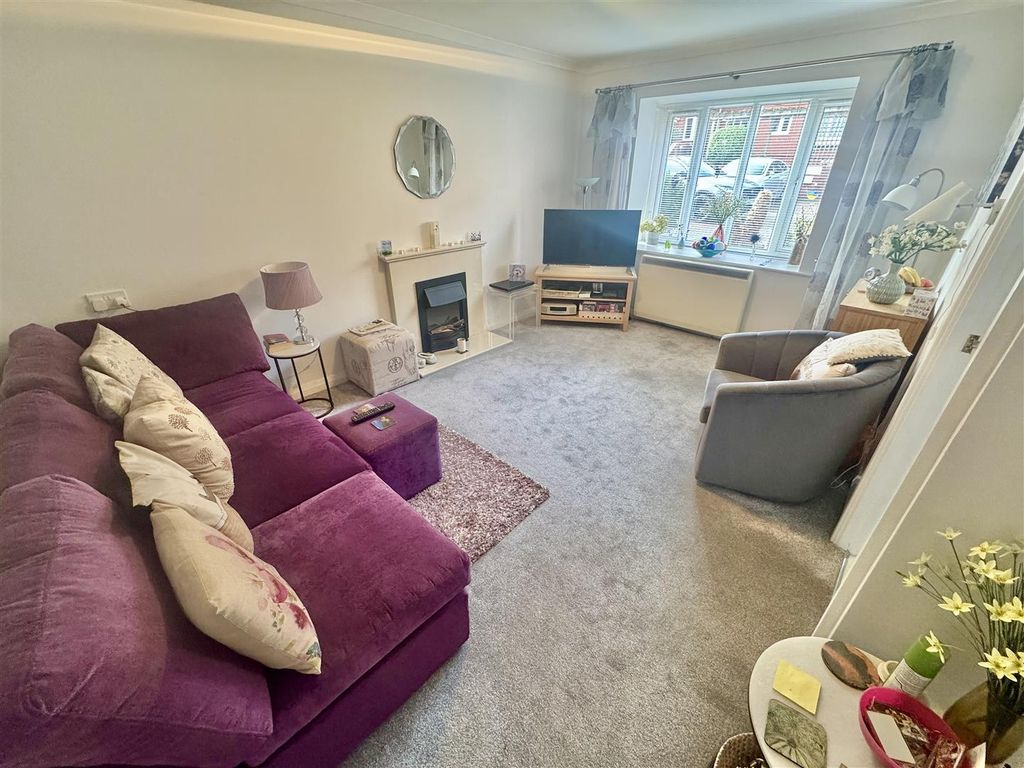 Property photo 2 of 8 Img_1375.Jpg