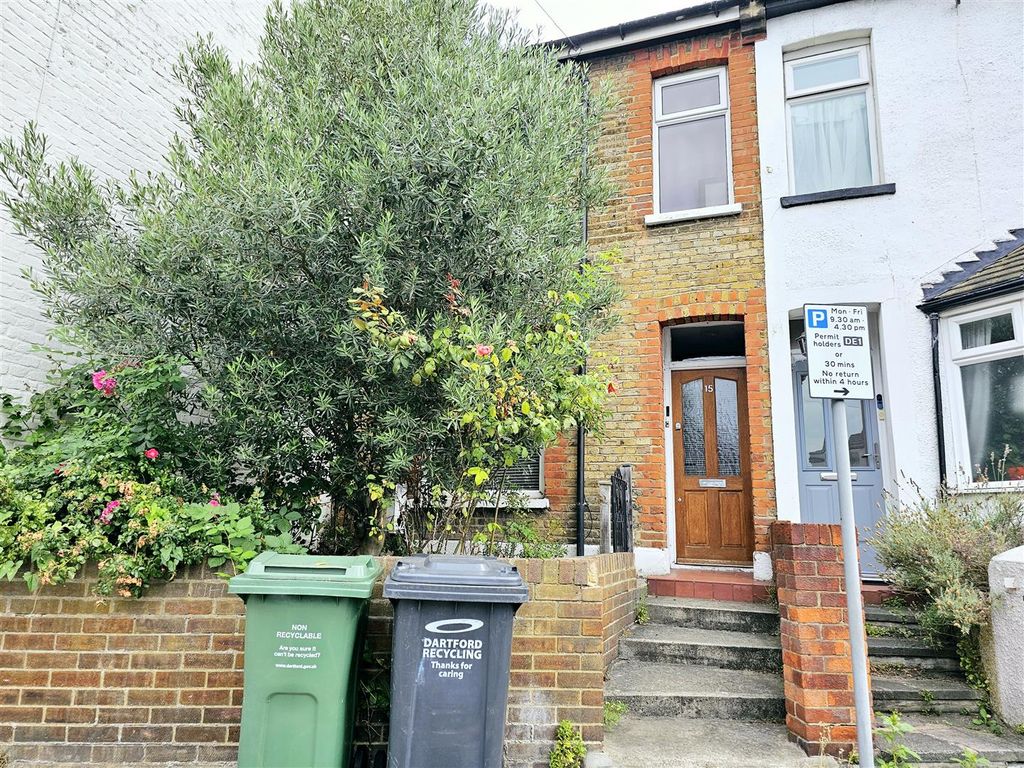 Property photo 1 of 9 Front